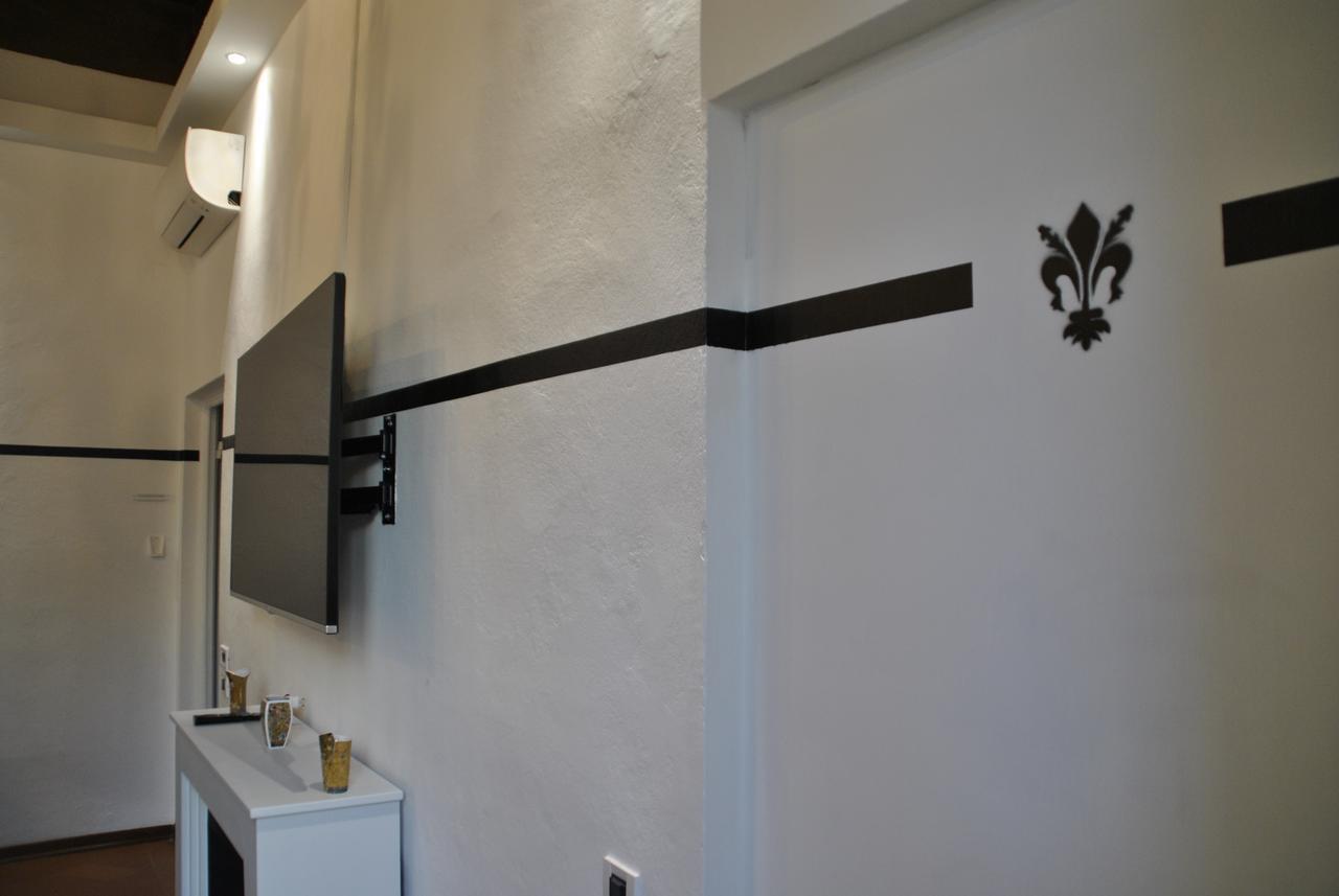 Sleep Florence Suite Servi Exterior foto