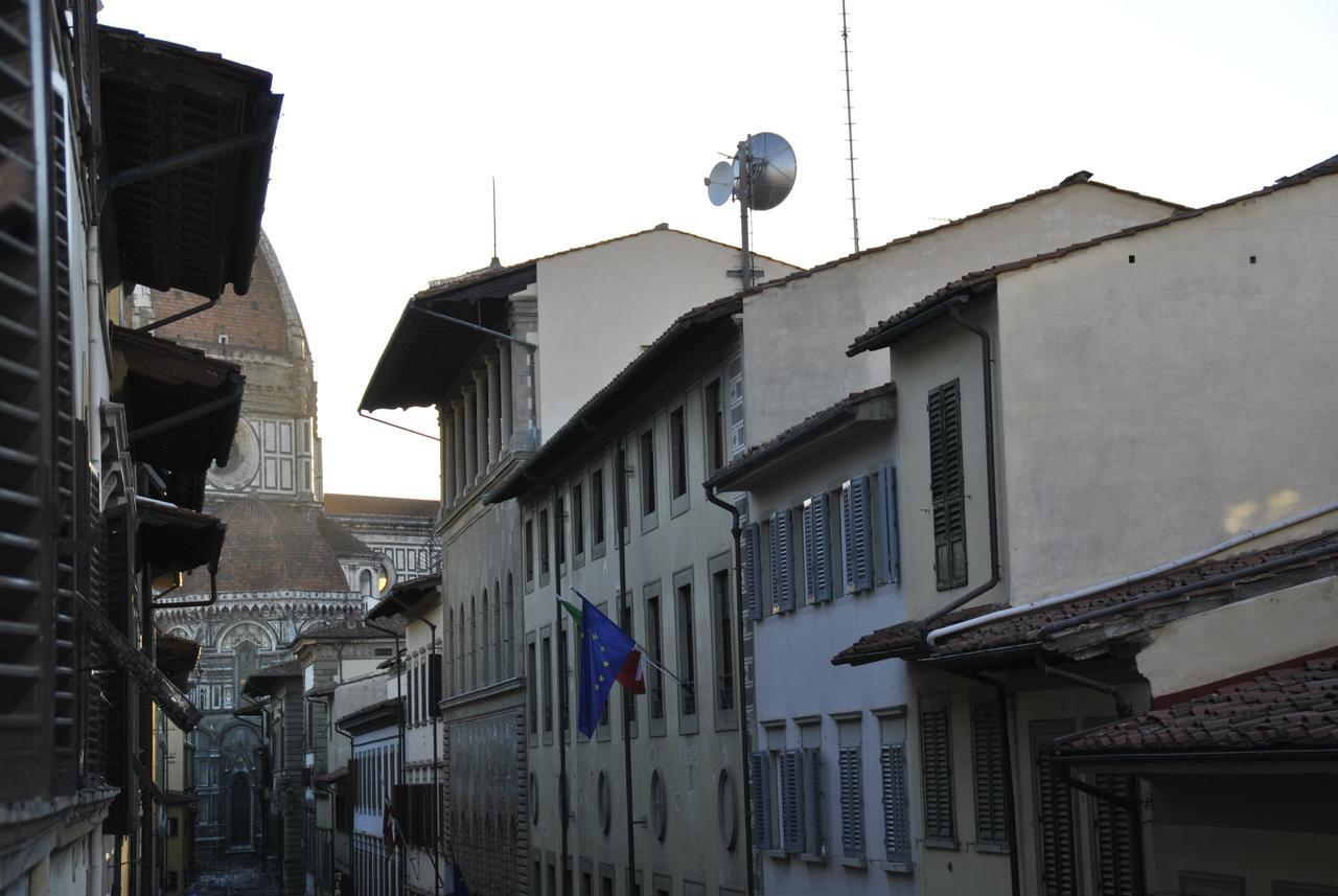 Sleep Florence Suite Servi Exterior foto